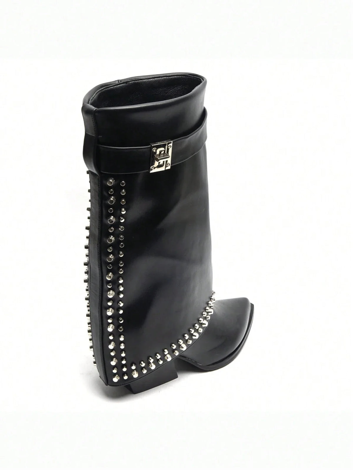 Trindade | Botas western de tacón bajo con correa decorativa y tachuelas metálicas de fantasía