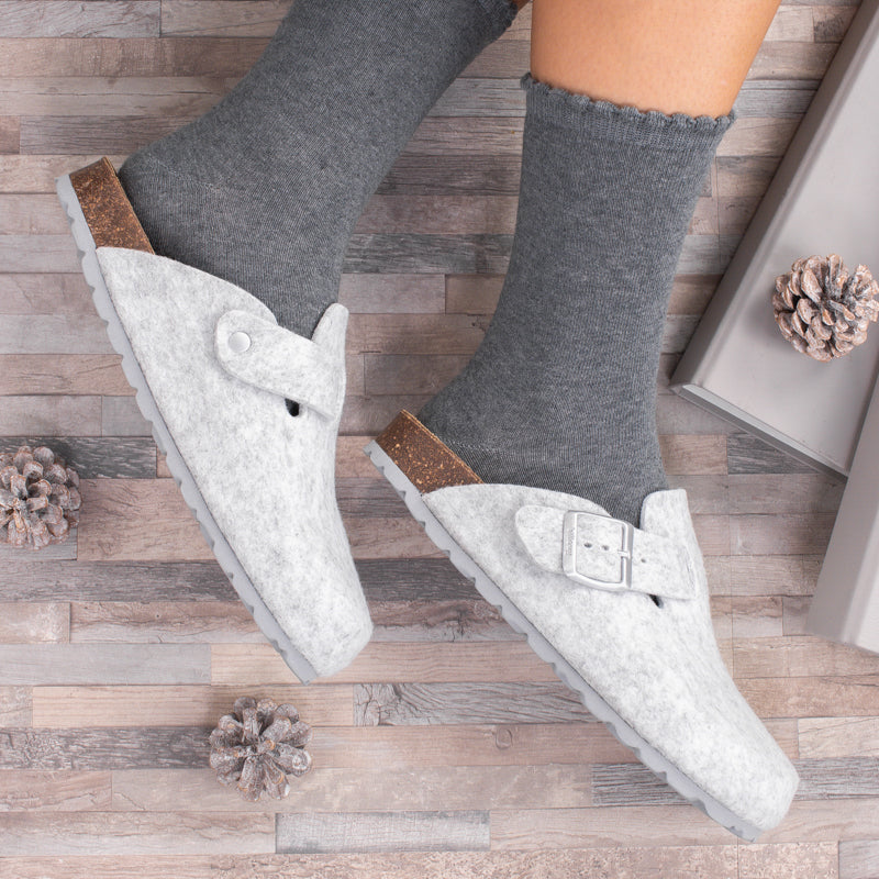 Zueco Gris Mujer