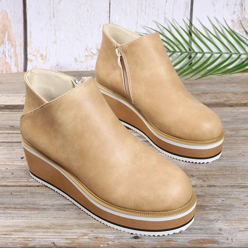 Valentina | Botines de cuña con cremallera lateral