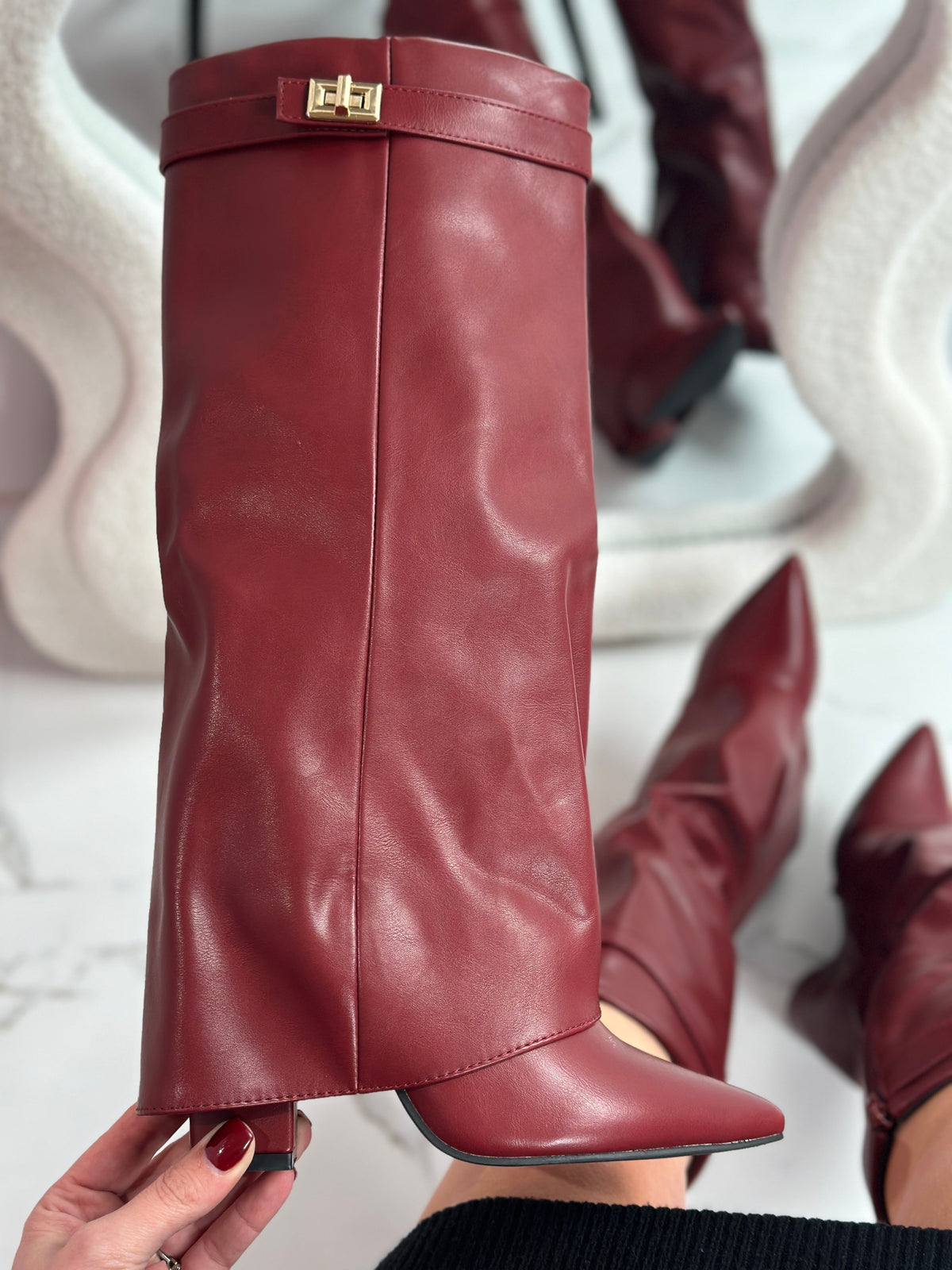 Martina | Botas de cuero color burdeos